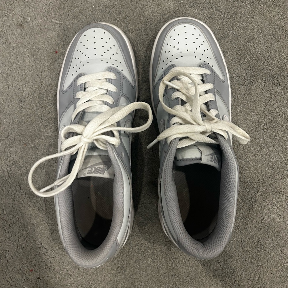 Platinum Wolf Grey Nike Dunks - Picture 3 of 4